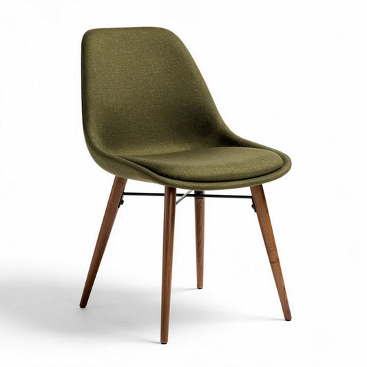 Chaise en cuir marron avec pieds en métal noir dimensions 40 x 45 x 85cm
